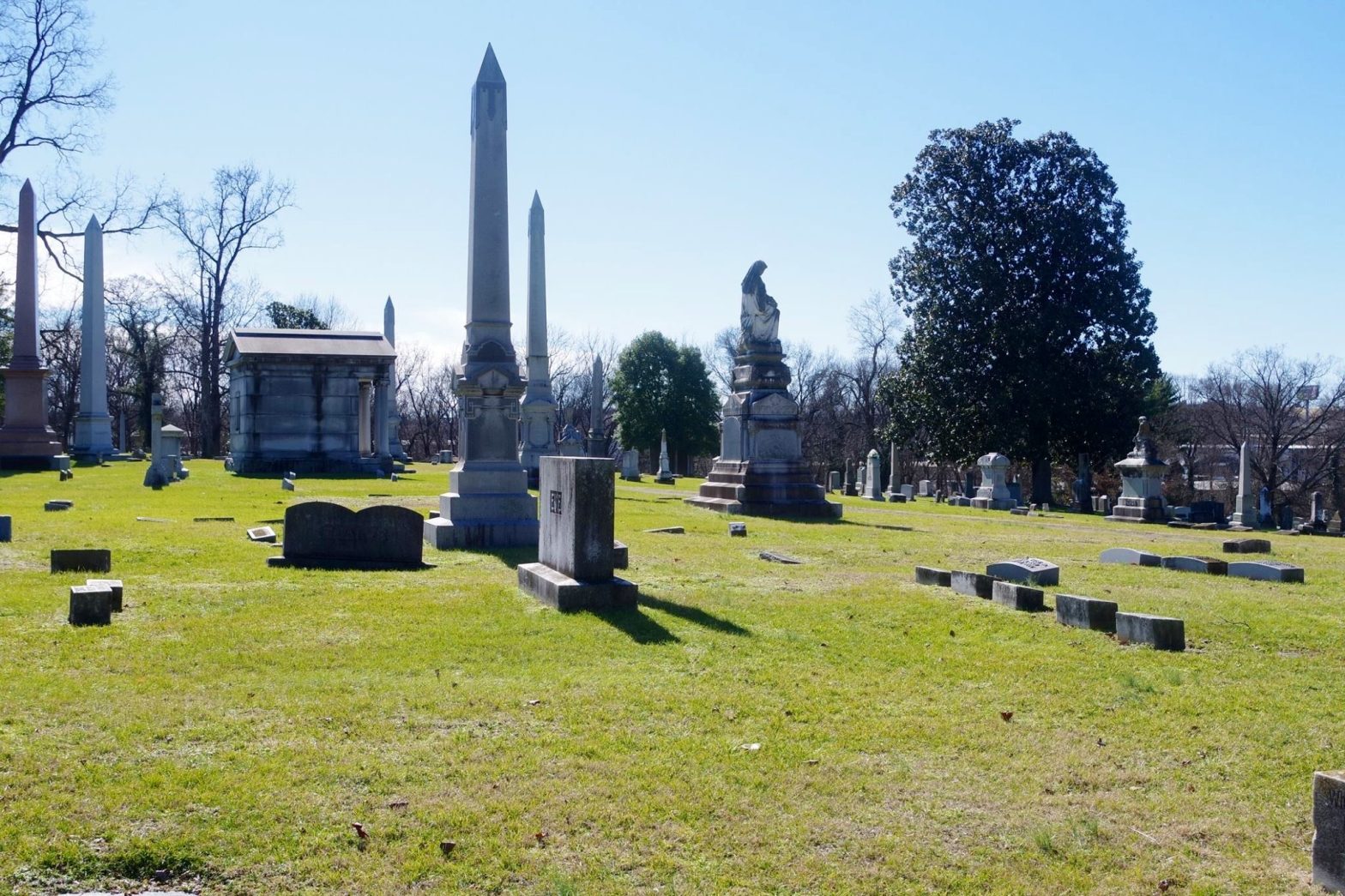  Cemetery Plots For Sale at Mount Olivet CemeteryHistoric Nashville, Inc.